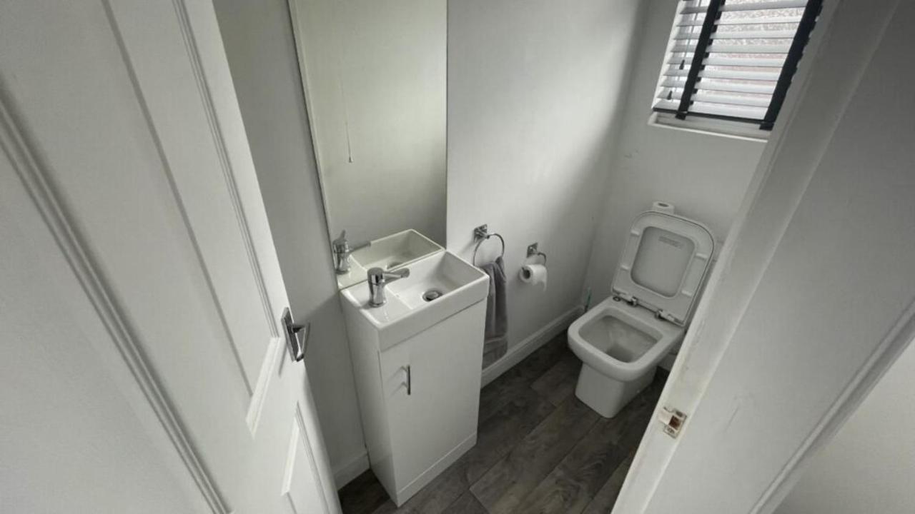 House Located Centrally For Up To 8 Guests Скарборо Экстерьер фото